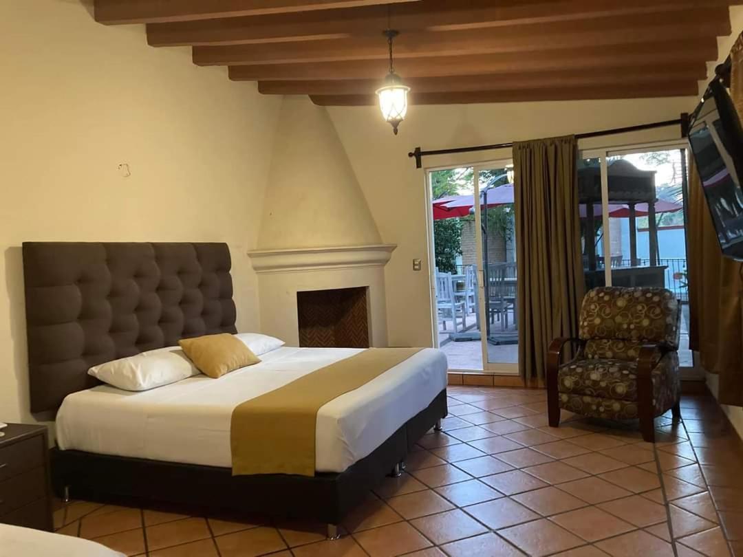 Hotel Maria Emilia Cuernavaca Amatitlán Exterior foto